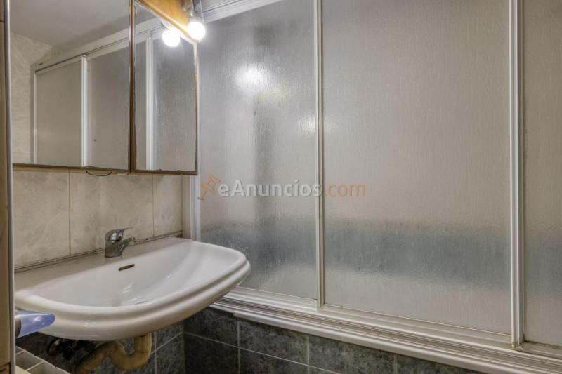 Adosado en venta en  Centre - Casco Antiguo, Sant Boi de Llobregat