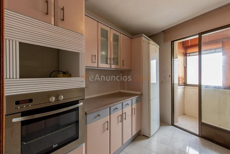 Apartamento en venta en  Puerta de Cuartos - Avda. de Portugal, Talavera de la Reina