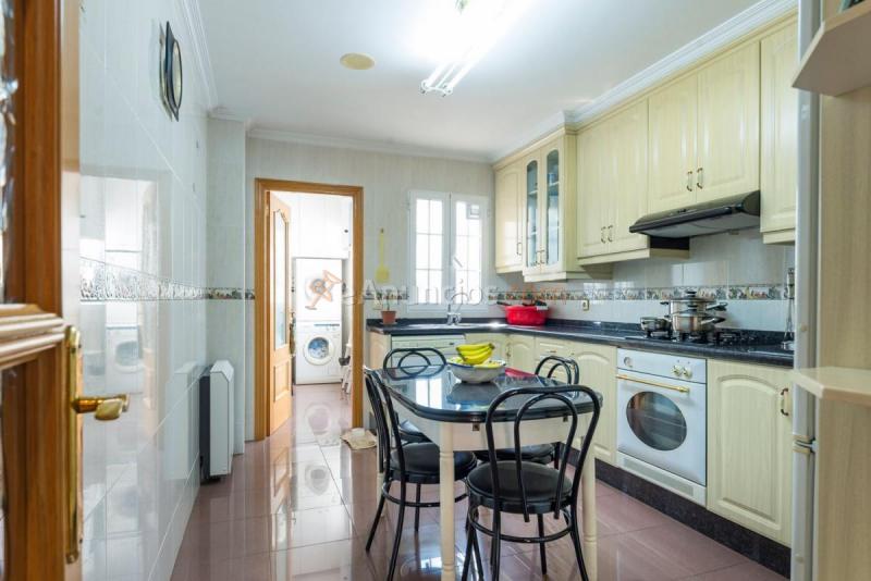 Adosado en venta en  Villena