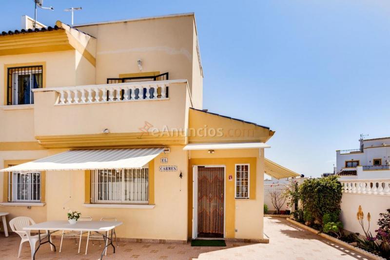 Casa en venta en Avenida Lago Azul, Los Balcones - Los Altos del Edén, Torrevieja