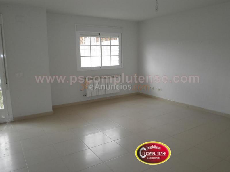 Casa en venta en  Loeches