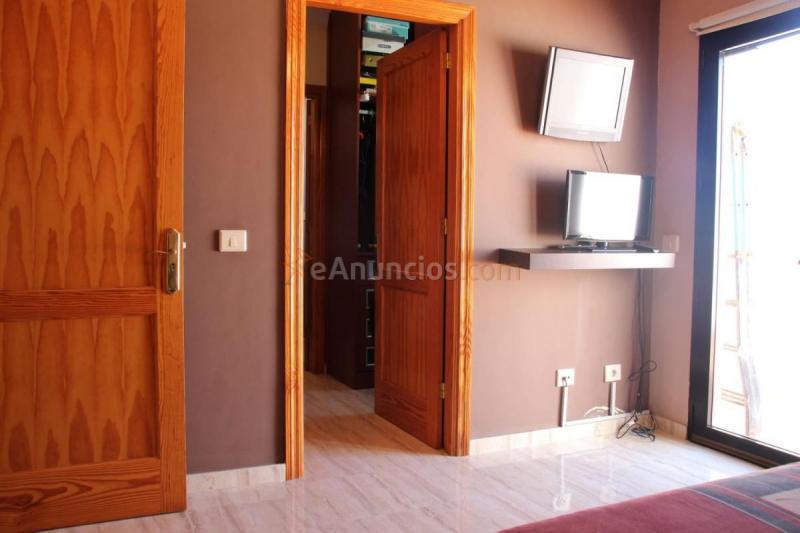 Casa en venta en Calle Montaña de Humiaga, Arucas, Juan XXIII, Arucas