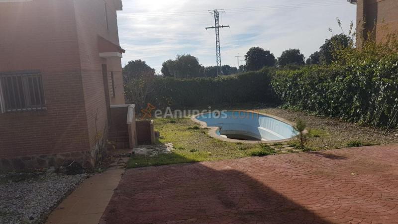 Adosado en venta en  los olmos, Pioz