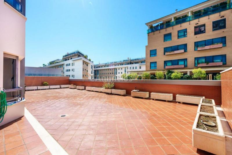 Apartamento en venta en  Nervión, Sevilla