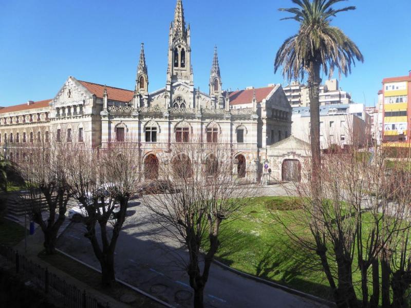 Apartamento en venta en Calle Montejurra, Santander, Cuatro Caminos, Santander