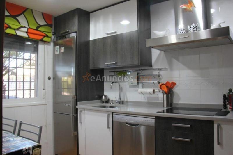 Casa en venta en  Novés