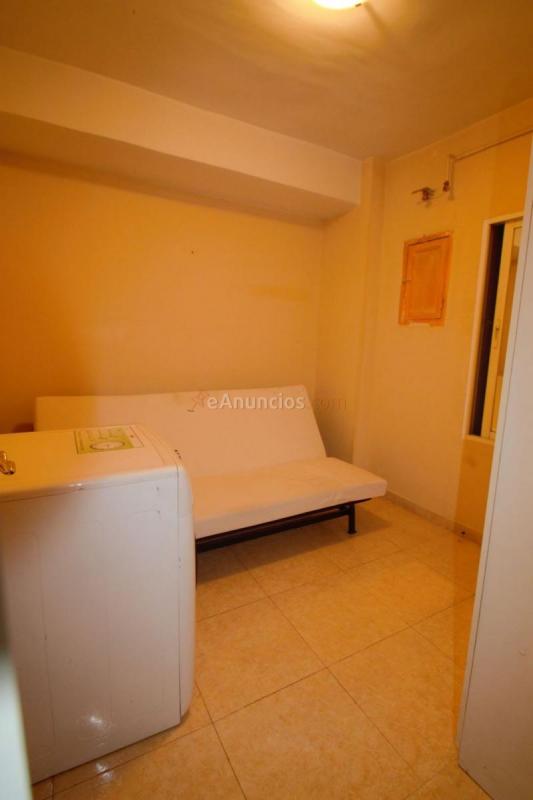 Local Comercial en venta en Avenida DONOSTIARRA, Ciudad Lineal, Madrid