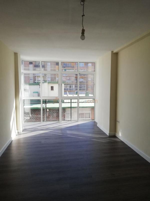 Apartamento en venta en  Carretera de Cádiz, Málaga