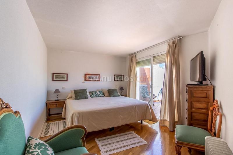 Adosado en venta en  Escalona