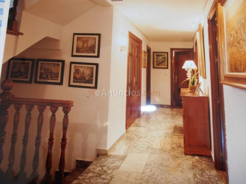 Adosado en venta en  Puerto de la Torre, Málaga