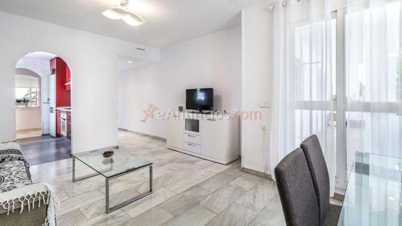 Apartamento en venta en  Nueva Andalucía, Marbella