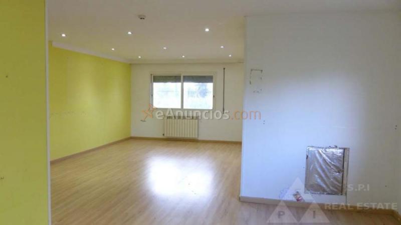 Adosado en alquiler en  Hortaleza, Madrid