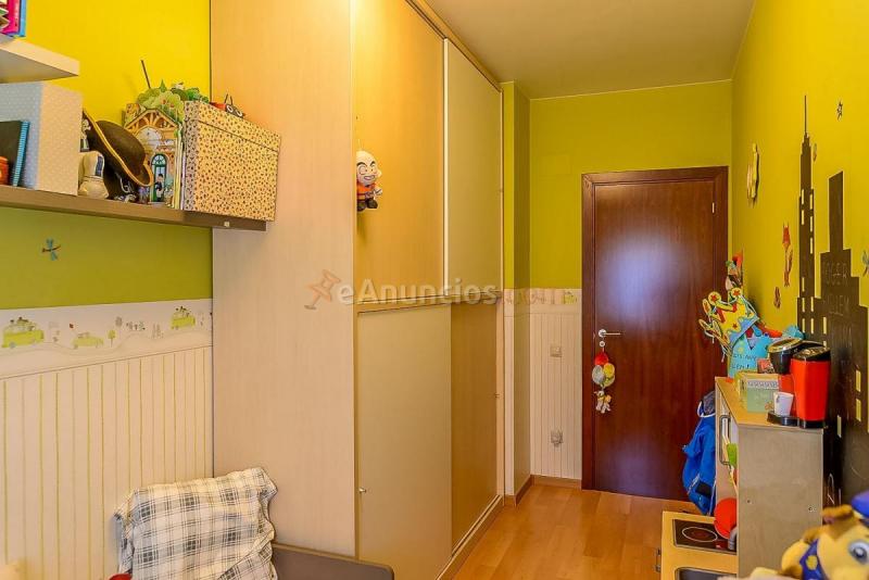 Apartamento en venta en  Migdia Casernes, Girona