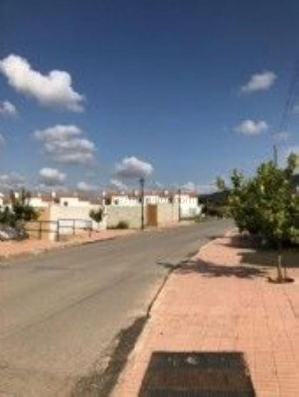 Adosado en venta en  Av. Ocho de Marzo, Humilladero