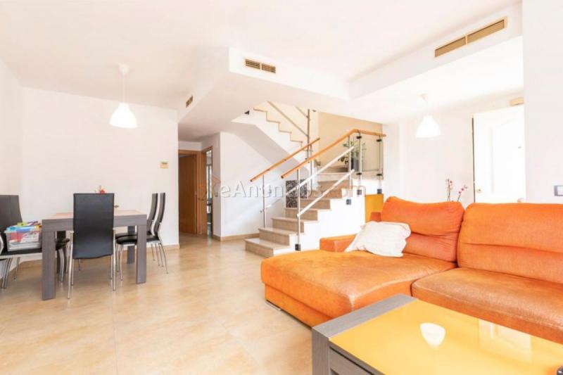 Adosado en venta en  Picassent