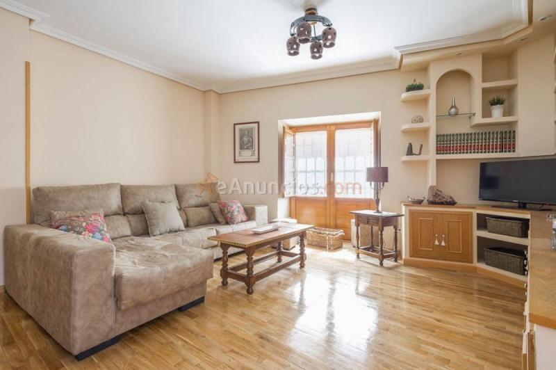 Adosado en venta en  Casco Histórico, Alcalá de Henares