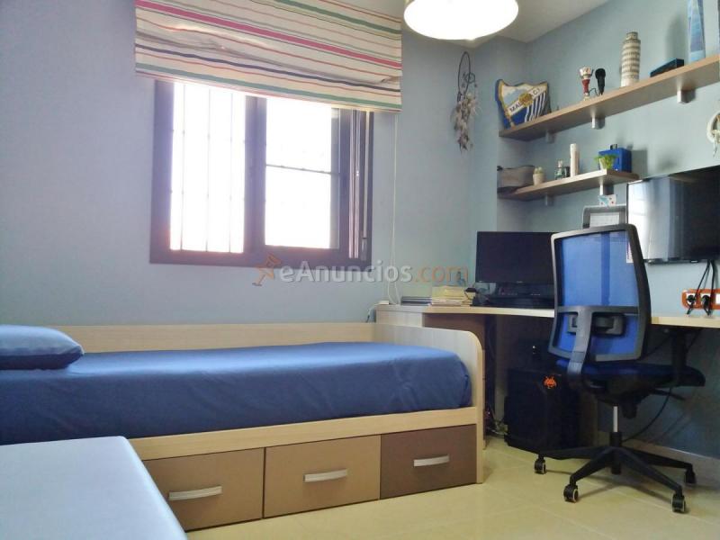 Casa en venta en Calle Pepa Flores González, Lo Cea - Los Cortijos, Rincón de la Victoria