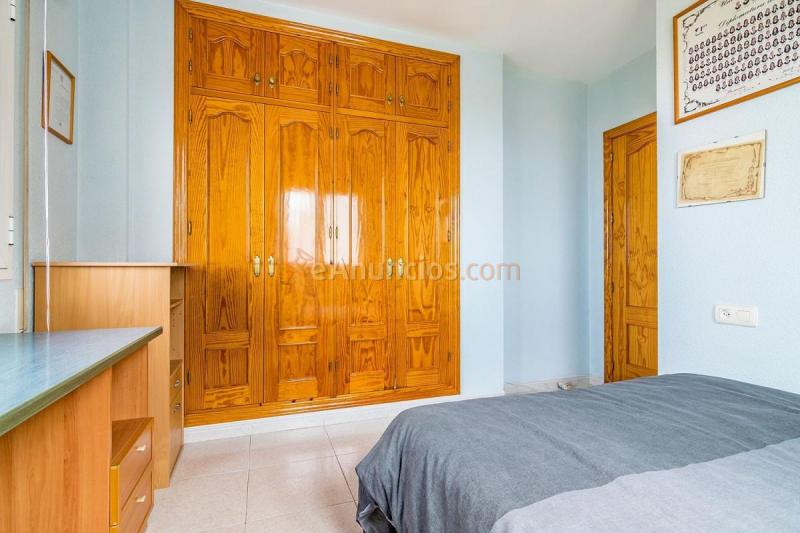 Adosado en venta en  Benajarafe