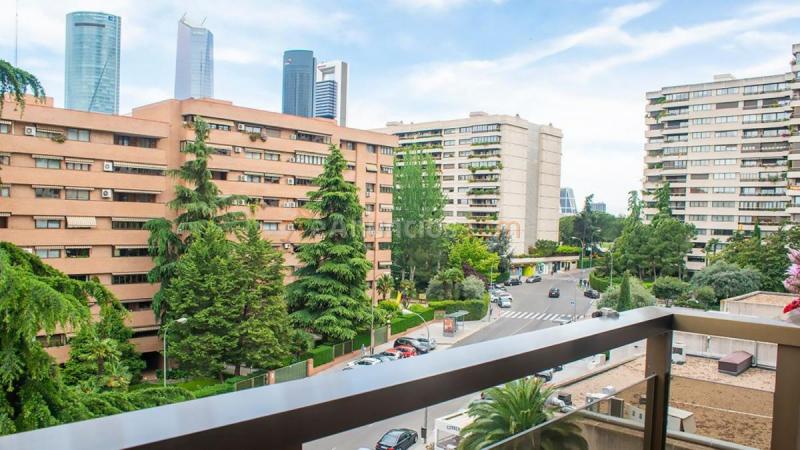 Apartamento en venta en  Fuencarral, Madrid