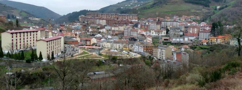 Local Comercial en venta en  Cangas de Narcea