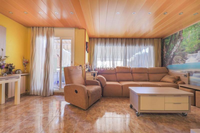 Adosado en venta en  Montigal -Sant Crist, Badalona