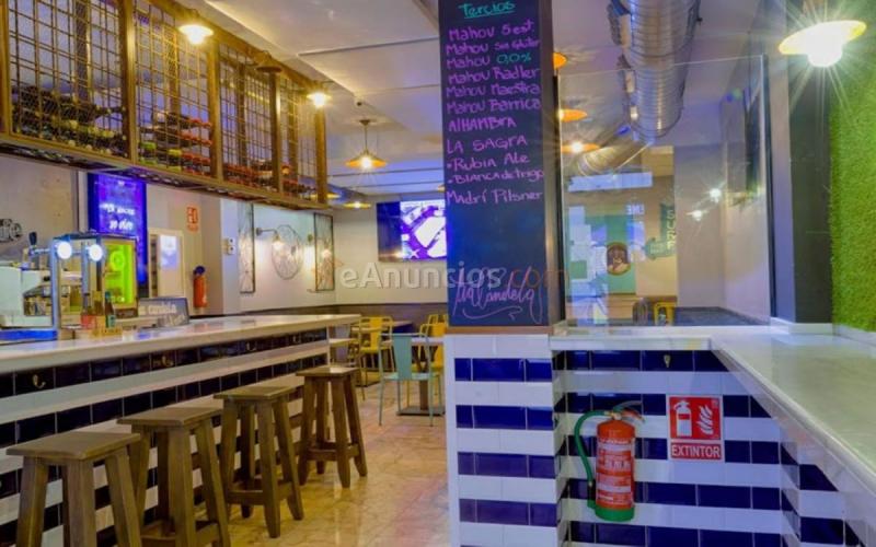 Local Comercial en venta en  Velarde, Centro, Madrid