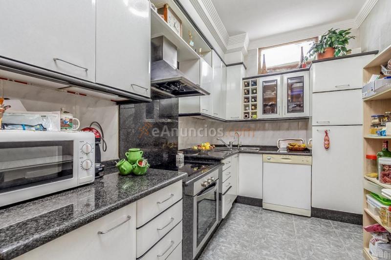 Adosado en venta en  Teis, Vigo