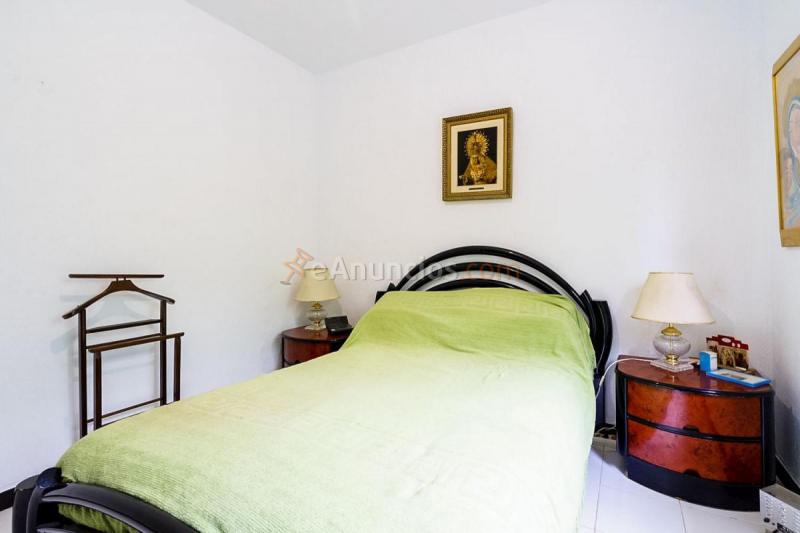 Adosado en venta en  Guillena