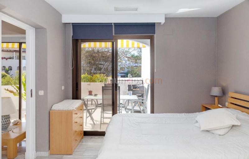 Apartamento en venta en  Elviria-Cabopino, Marbella