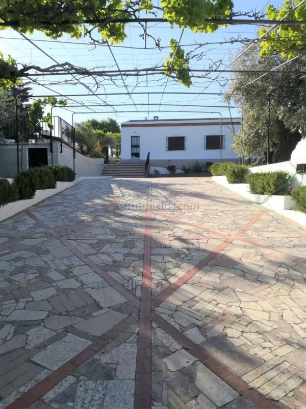 Adosado en venta en  Valdeastillas - Fuentezuelas, Jaén