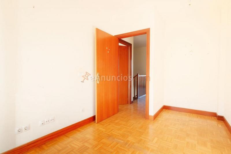 Adosado en venta en  Cruces, Barakaldo