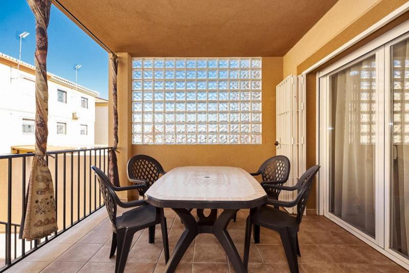 Adosado en venta en  Belicena