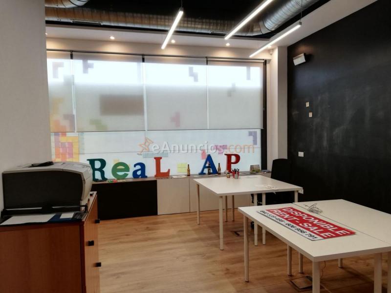 Local Comercial en alquiler en  Carretera de Cádiz, Málaga