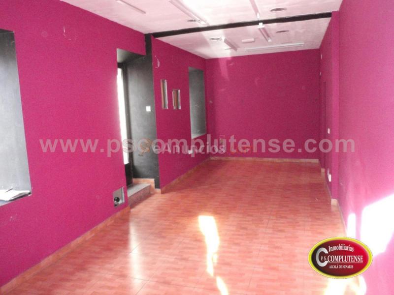 Local Comercial en alquiler en  Juan de Austria, Alcalá de Henares