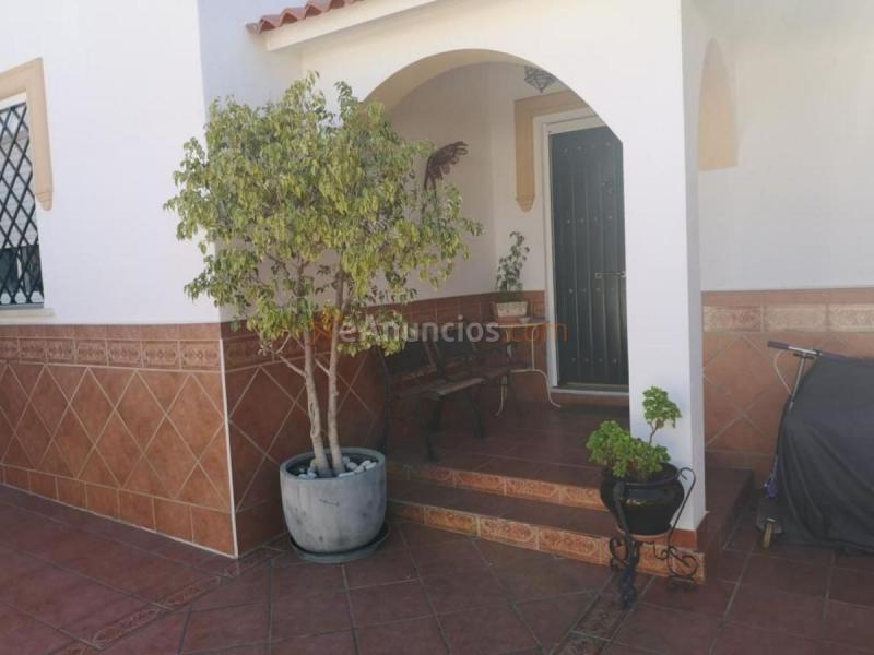 Adosado en venta en  Puerto de la Torre, Málaga