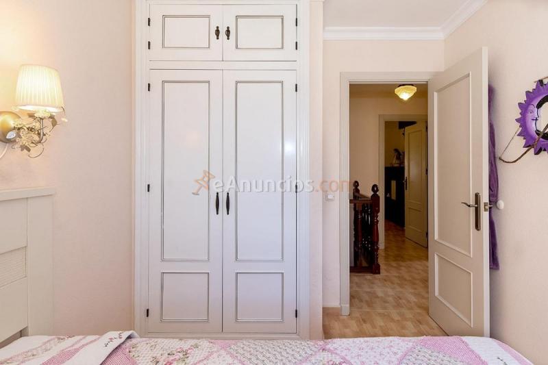 Adosado en venta en  San Pedro-Gabriel Miró-María Guerrero, La Linea de la Concepcion