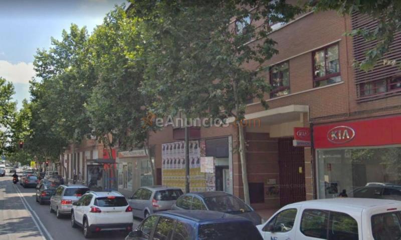 Local Comercial en venta en Calle Antonio Leyva, Carabanchel, Madrid