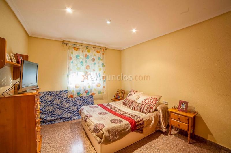 Adosado en venta en  Agost