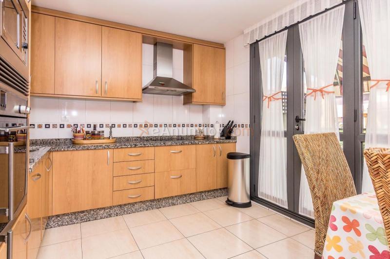 Adosado en venta en  Villaquilambre