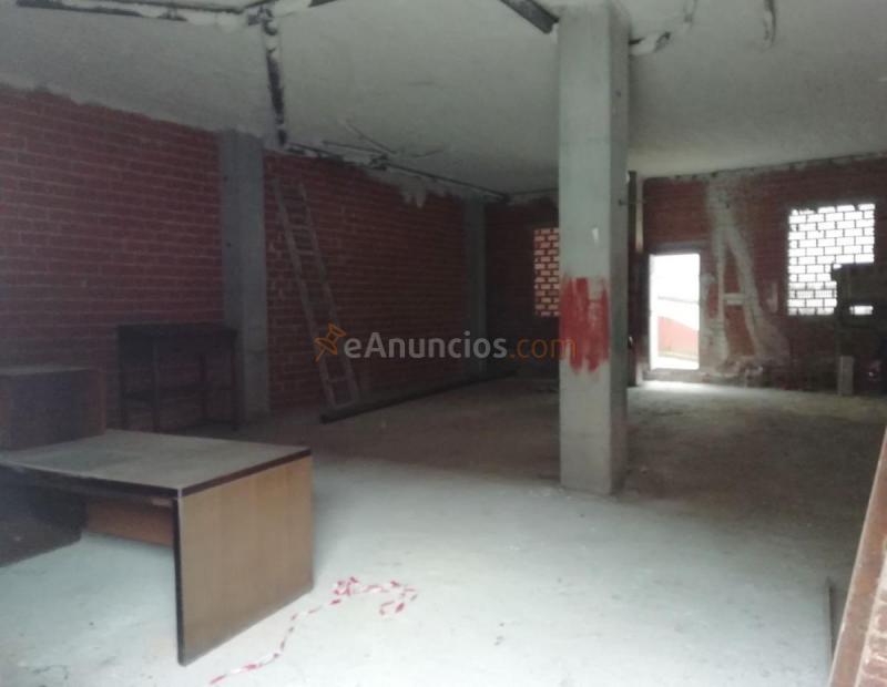 Local Comercial en venta en Calle La Santina, Nava
