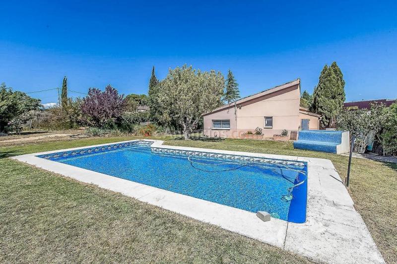 Adosado en venta en  Torrefarrera