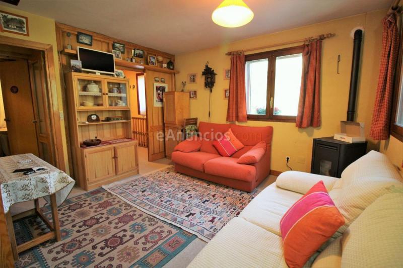 Apartamento en venta en Calle Única, Aísa