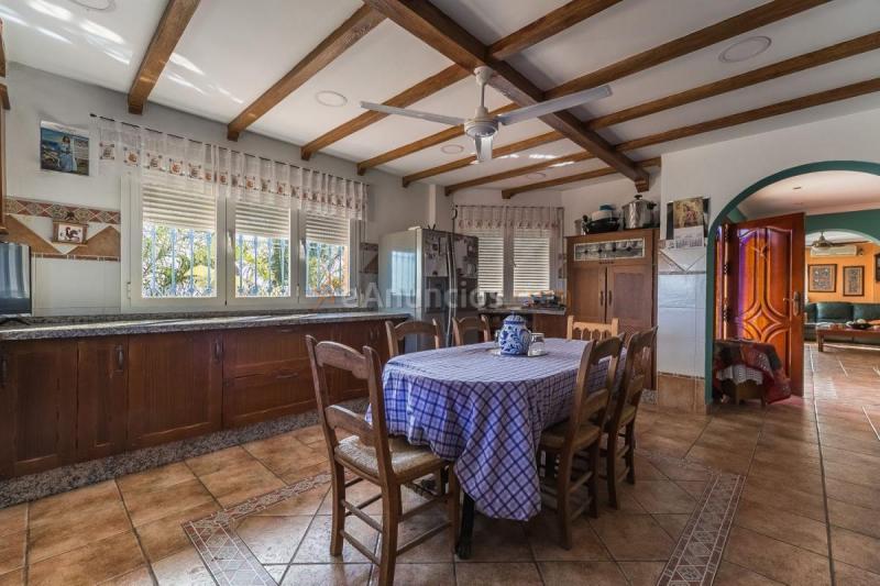 Adosado en venta en  Cotomar - Urbanizaciones, Rincón de la Victoria