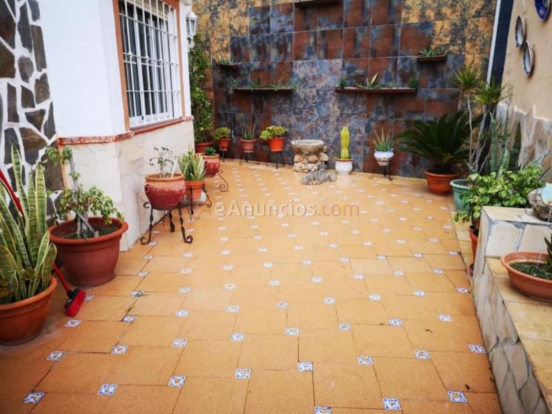 Casa en venta en  Puerto de la Torre, Málaga