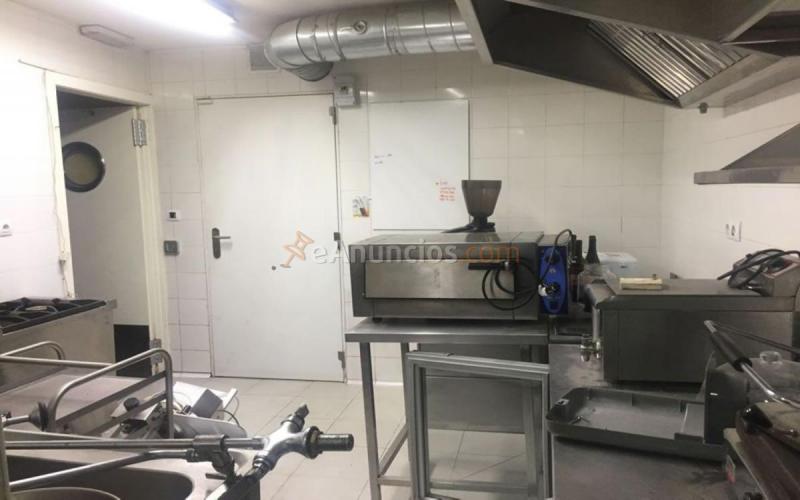 Local Comercial en alquiler en  Ballesta, Centro, Madrid