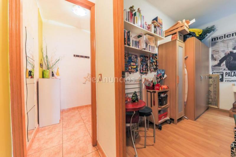 Apartamento en venta en  Nou Barris, Barcelona