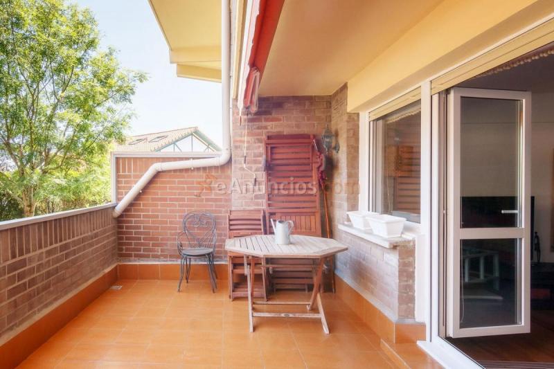 Duplex en venta en  Aldekoena-Artatzagana-Sarriena, Leioa