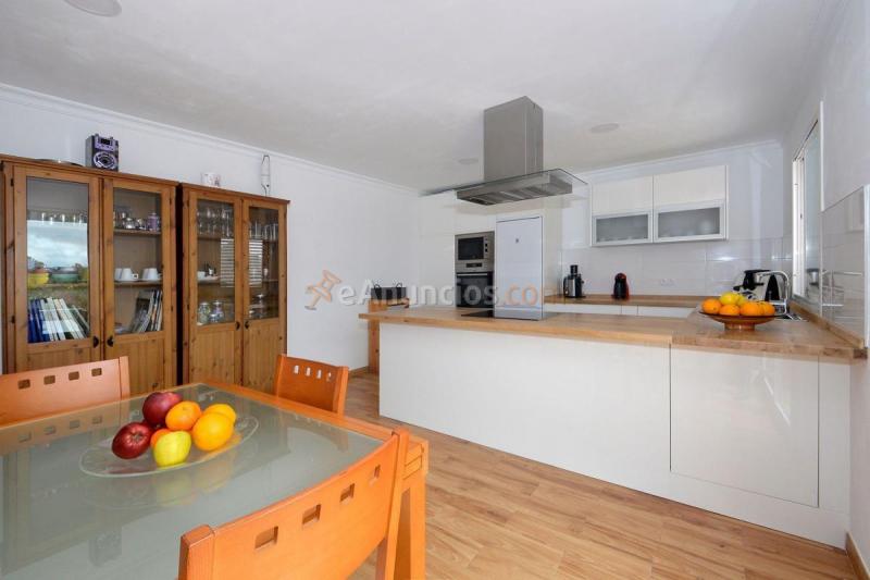 Adosado en venta en  Firgas