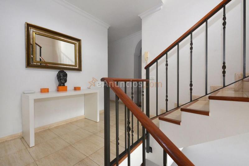 Adosado en venta en  Firgas