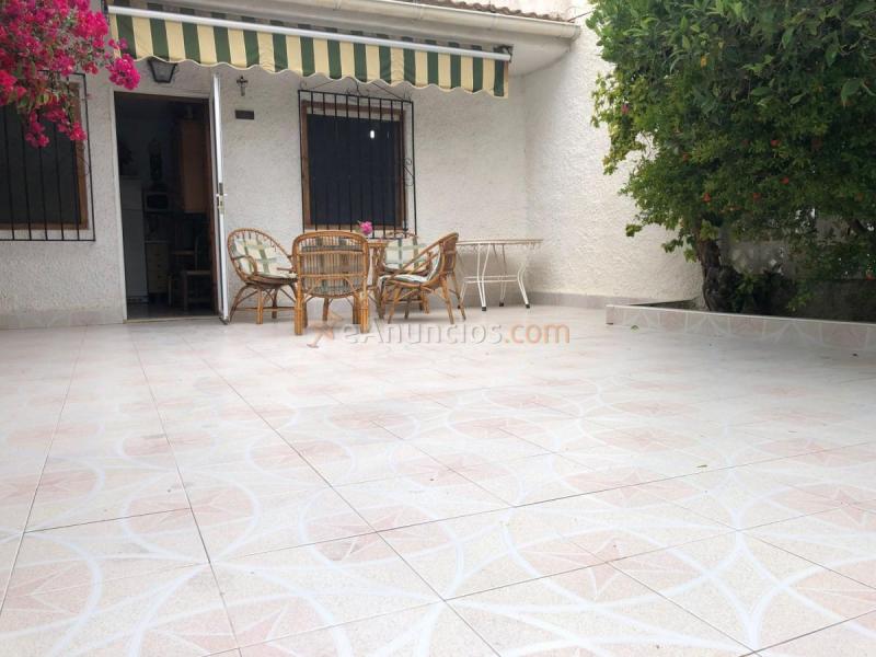 Casa en venta en Plaza de las Dalias, La Siesta - El Salado - Torreta, Torrevieja